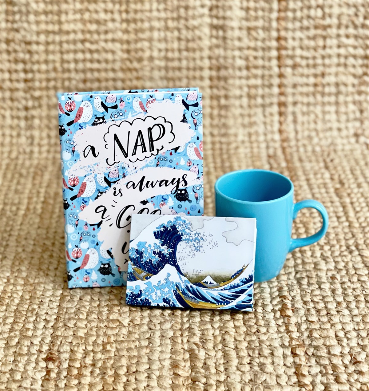 Dalga Tasarımlı Mini Albüm Mavi Bulut Kupa Ve Nap Always Good Tasarımlı Defter Hediye SetigiftmodaGmhs100925