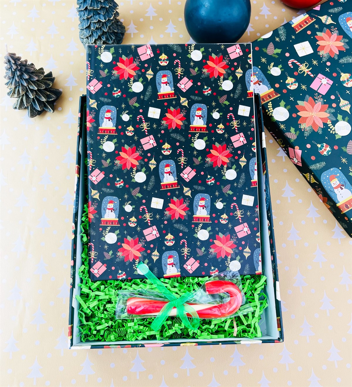 Baston Şekerli Yeşil Yılbaşı Hediye SetigiftmodaGmhs101843