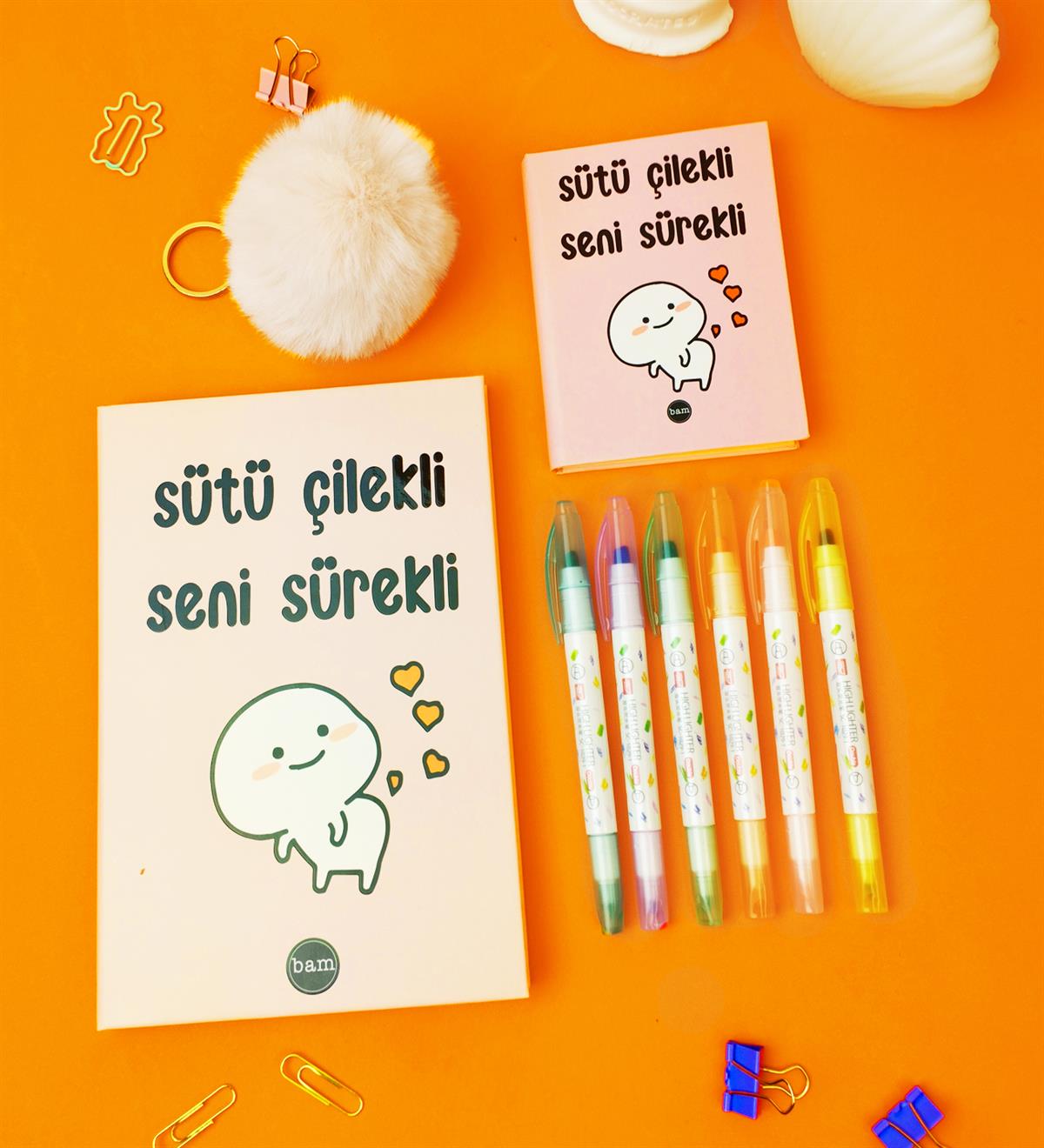Sütü Çilekli Defter Çift Taraflı Soft Renkli Keçeli Kalem Dolu Dolu Kırtasiye Setigiftmoda Gmhs101833