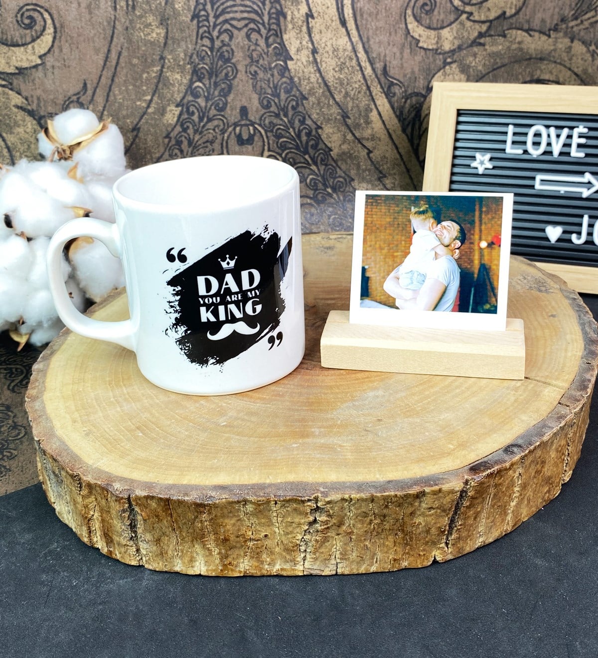 Kral Baba Tasarımlı Kupa Ve Ahşap Fotoğraf Tutucu SetgiftmodaGmhs101734