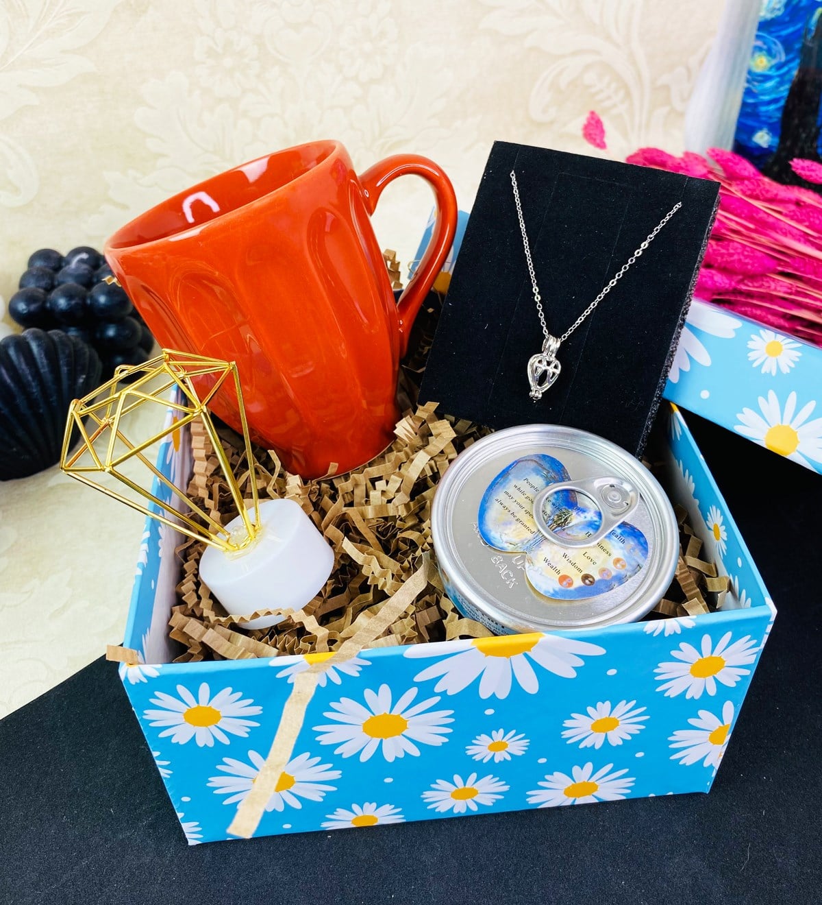 İnci Kolyeli Ve Badem Kupalı Anneler Hünü Hediye SetigiftmodaGmhs101645