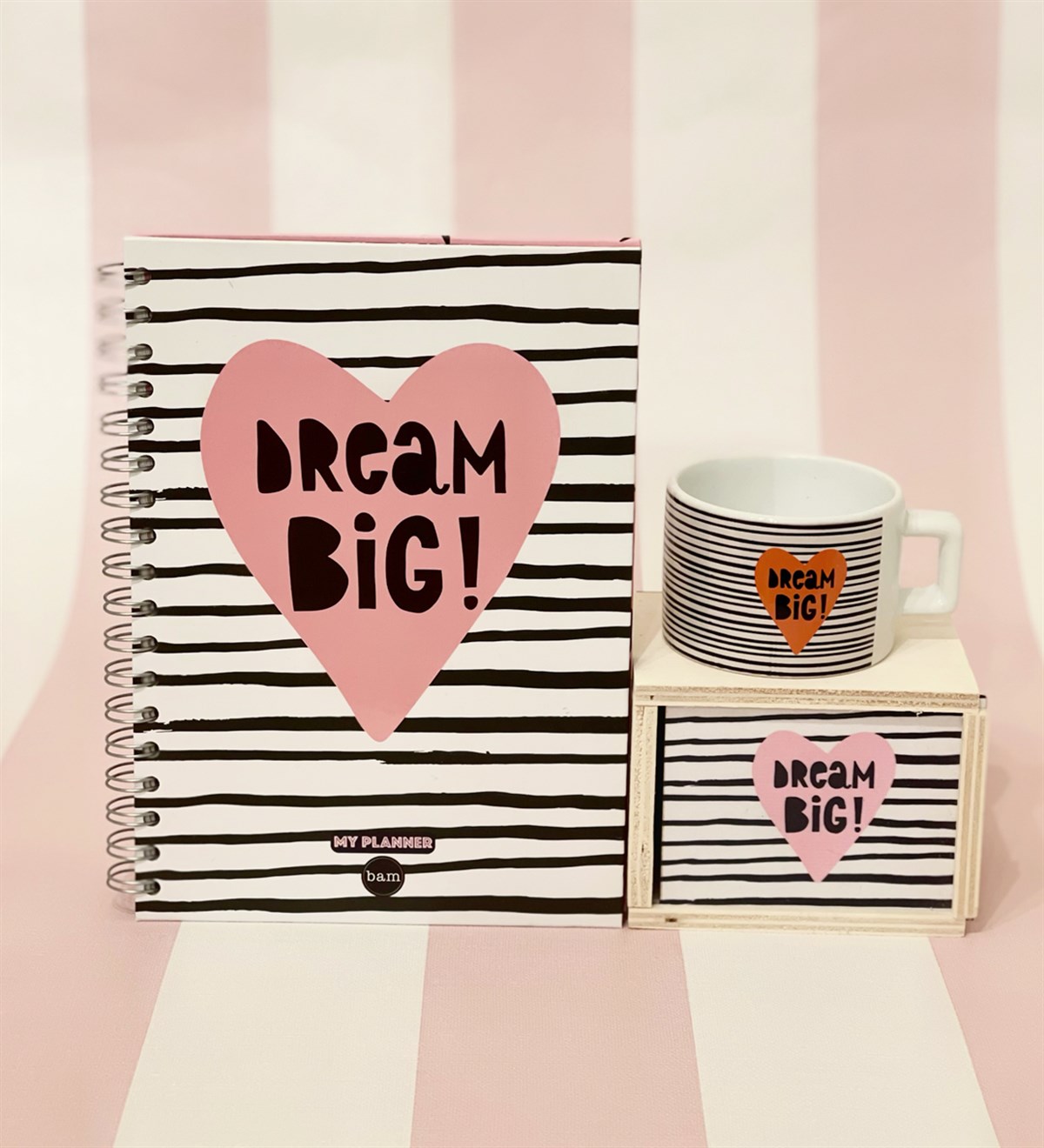 Dream Big Tasarımlı Konuşan Ajanda Ve Kutulu Kupa Hediye SetiGiftmoda Gmhs100484
