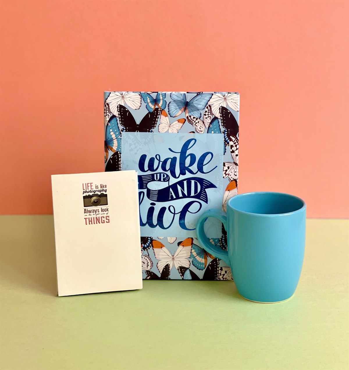 Lıfe İs Like Tasarımlı Mini Albüm Mavi Bulut Kupa Ve Wake Up And Live Tasarımlı Defter SetgiftmodaGmhs100959