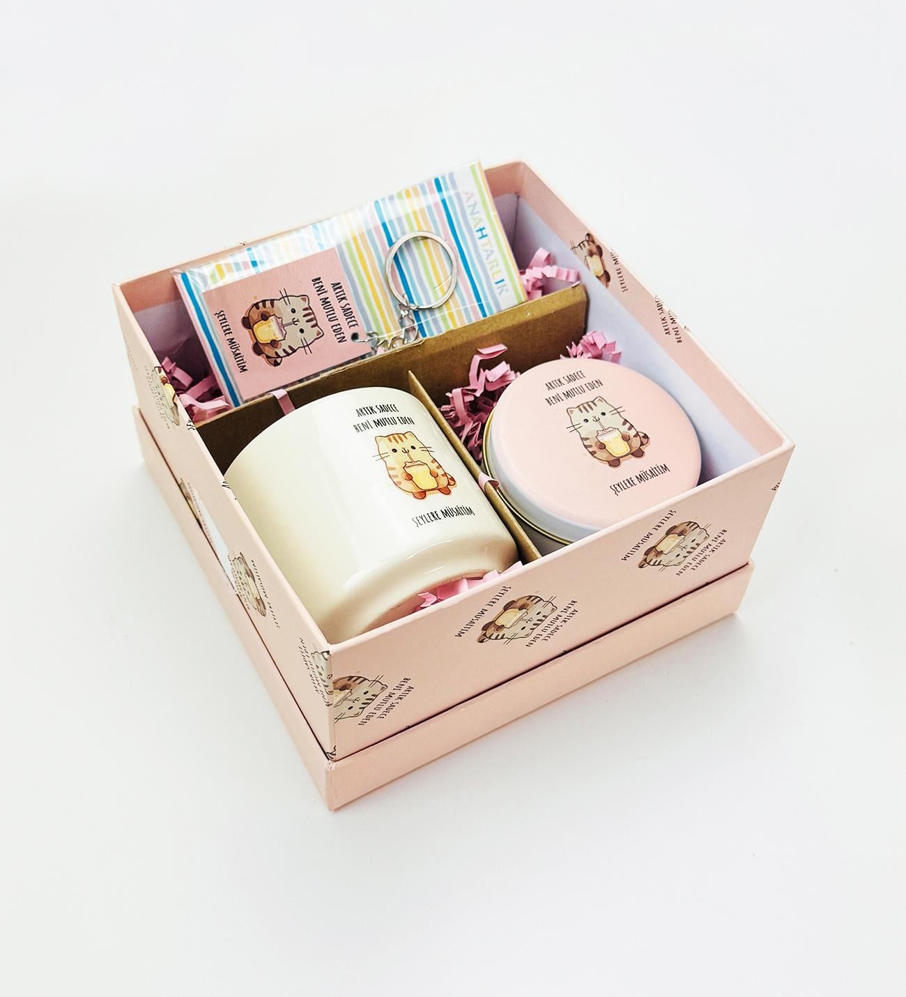 Mutlu Eden Şeylere Müsaitim Tasarımlı Kutulu Hediye SetigiftmodaGmhs101994