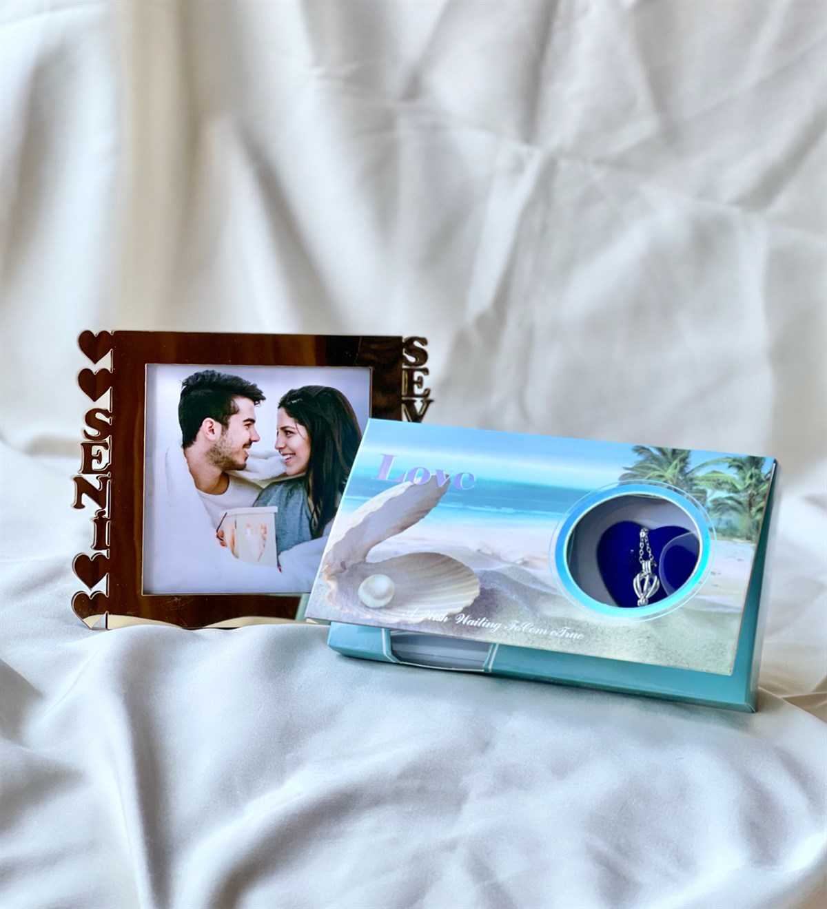 Gold Seni Seviyorum Çeçeve Ve İnci Kolye Hediye SetiGiftmodaGmhs100709