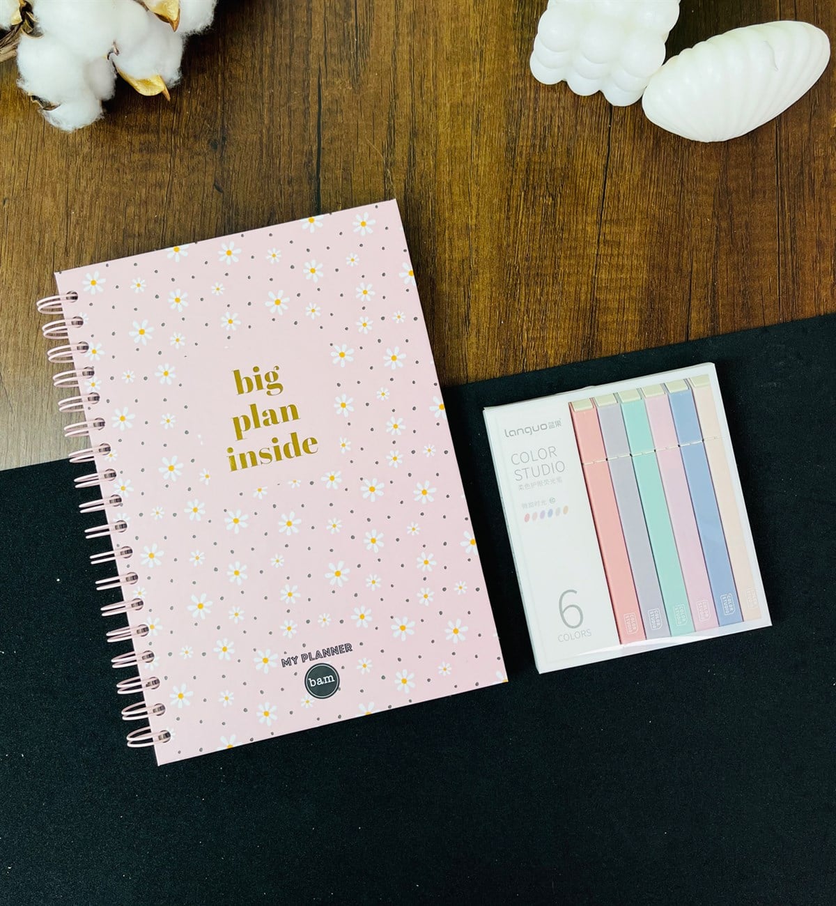 Papatya Tasarımlı Konuşan Ajanda Ve 6'lı Studio Color Kesme Uçlu Soft Keçeli Kalem SetgiftmodaGmhs101407