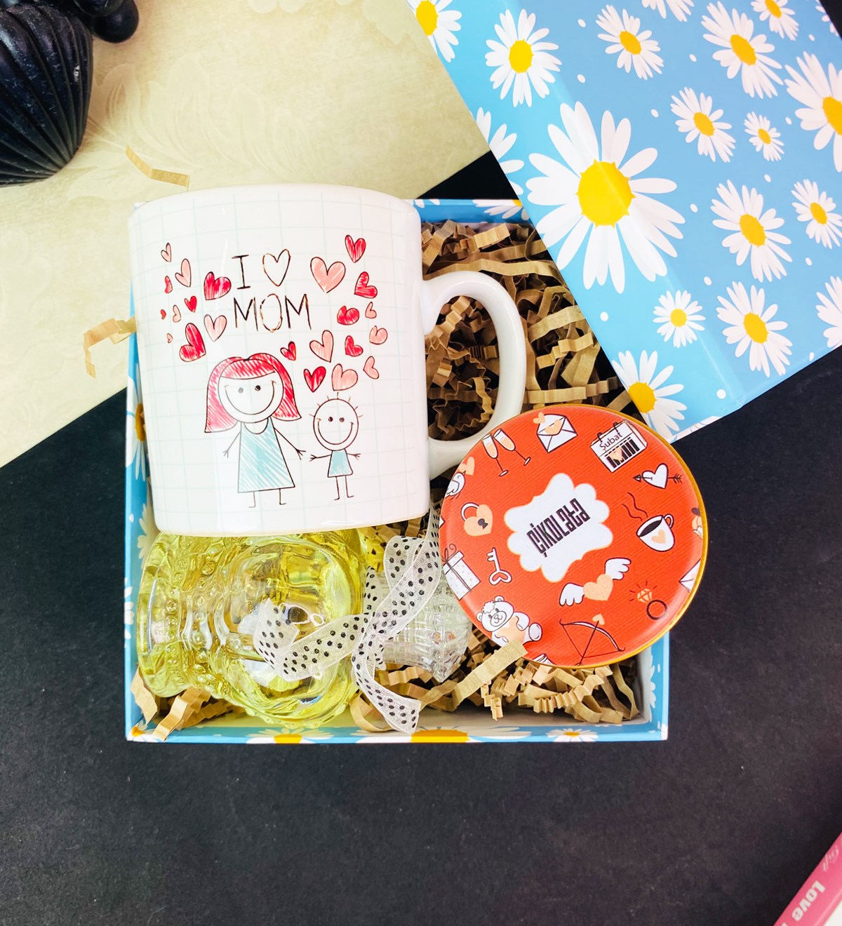 Çizgi Anne Erkek Ve Kız Çocuk Tasarımlı Mini Hediye SetigiftmodaGmhs101621