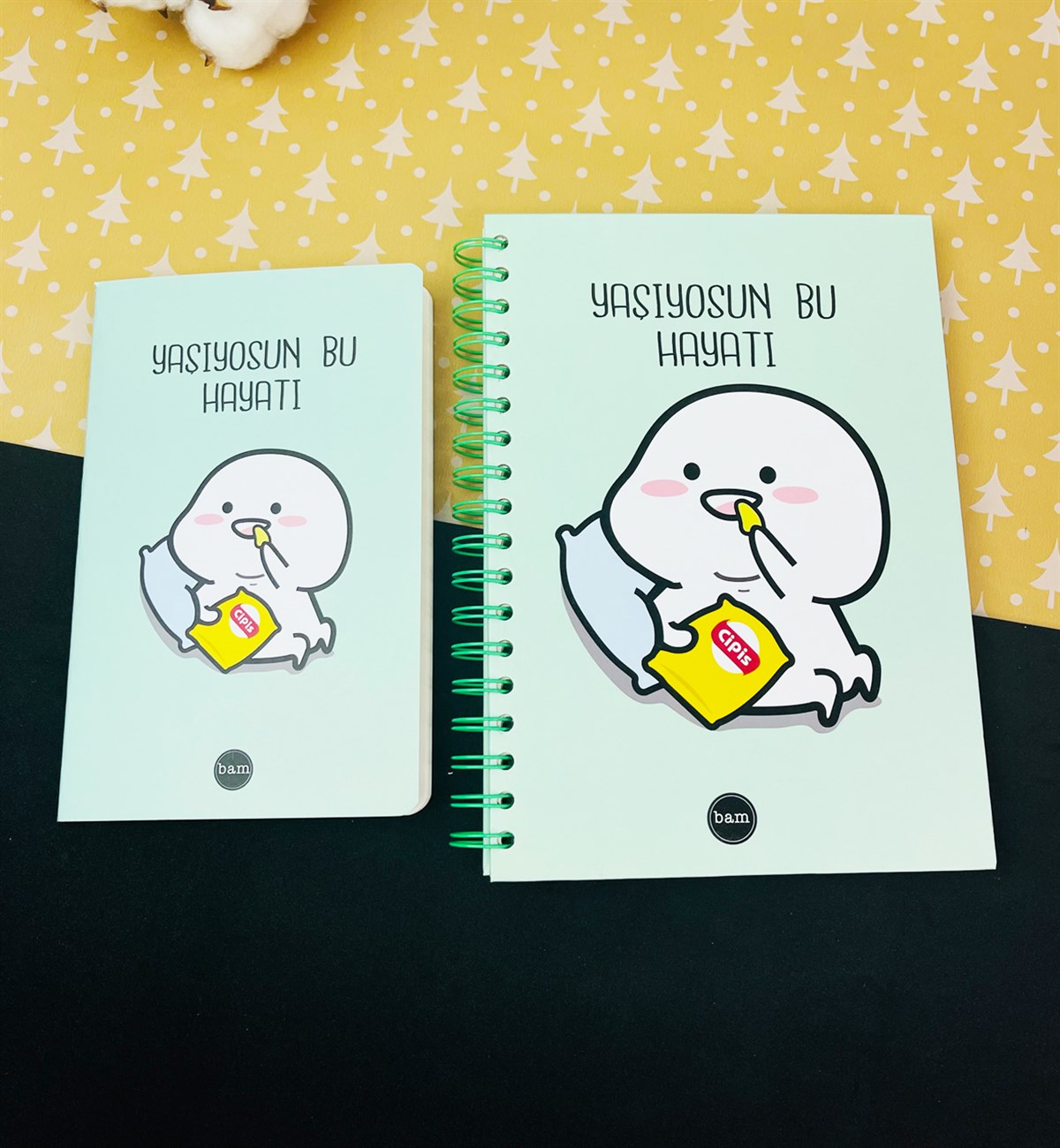 Yaşıyosun Bu Hayatı Tasarımlı Spiralli Defter Ve Terzi Dikişli Defter SetgiftmodaGmhs101569