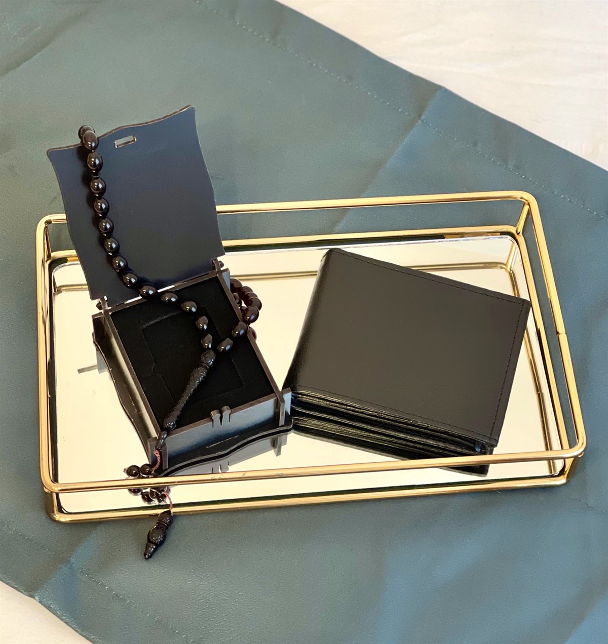  Özel Kutulu Siyah Tesbih Ve Siyah Cüzdan Erkeklere Özel Hediye SetiGiftmodaGmhs100792