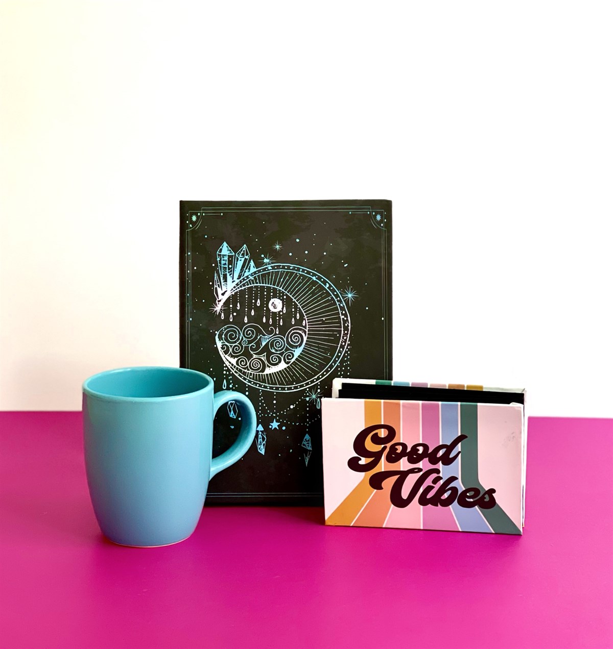 Good Vibes Tasarımlı Mini Albüm Mavi Bulut Kupa Ve Kristal Tarot Tasarımlı Defter SetgiftmodaGmhs100946