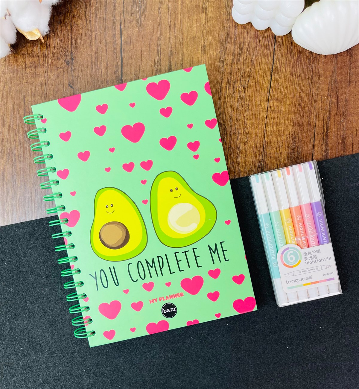 Avokado Tasarımlı Konuşan Ajanda Ve 6'lı Pastel Renk Fosforlu Kalem SetgiftmodaGmhs101401