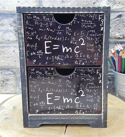 İzafiyet Teorisi E=mc2 El Yapımı Mini Şifonyer