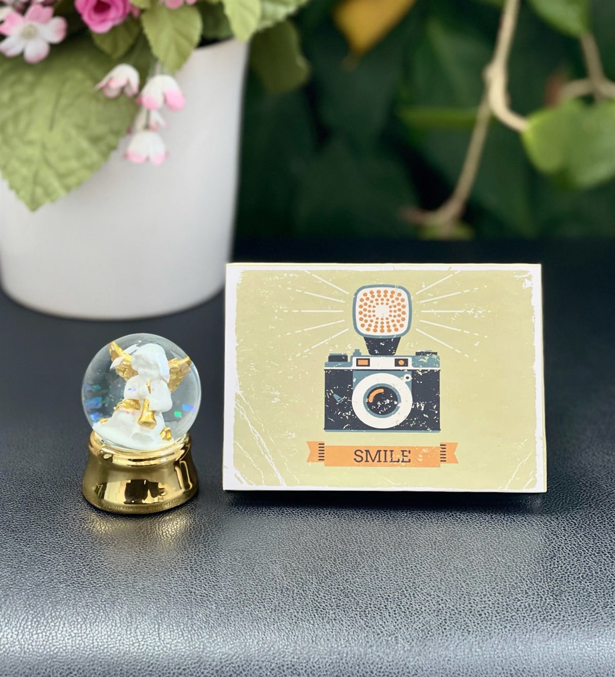 Kişiye Özel 6 Fotoğraflı Smile Tasarımlı Mini Albüm Ve Altınyaldzlı Mini Kar Küresi SetGiftmodaGmhs100060