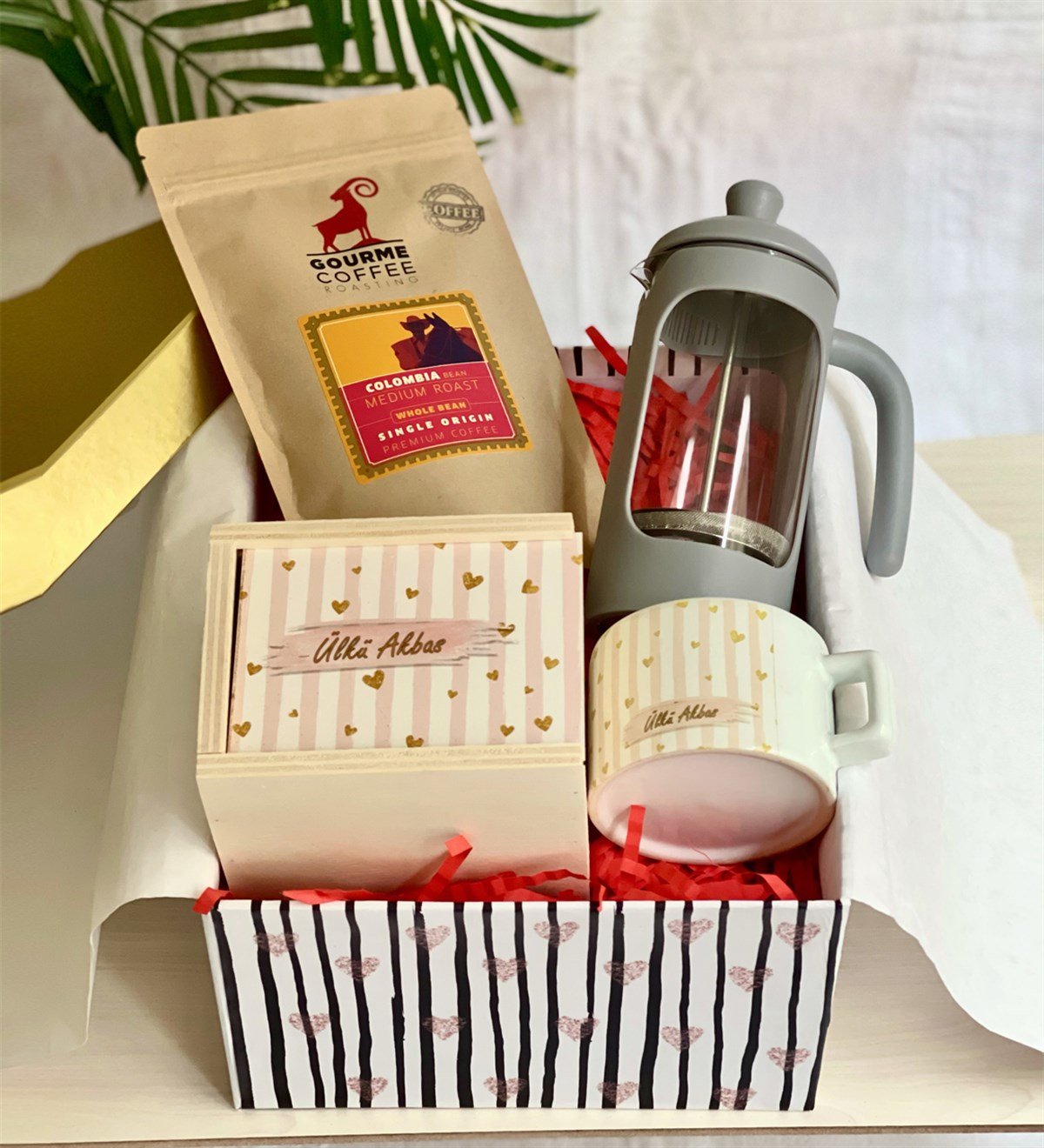 Kişiye Özel Altın Işıltılı Kalp French Press & Filtre Kahveli Sevgiliye Hediye SetiGiftmodaGmhs100182