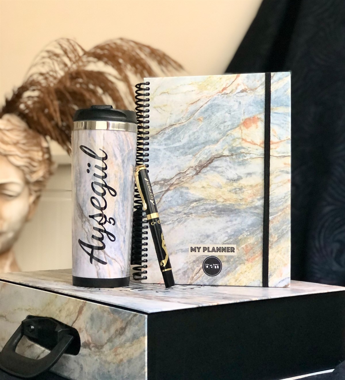 Kişiye Özel Amazing Tasarımlı Özel Kutulu Hediye Seti Giftmoda Amazing-Mug-MKA-Ko