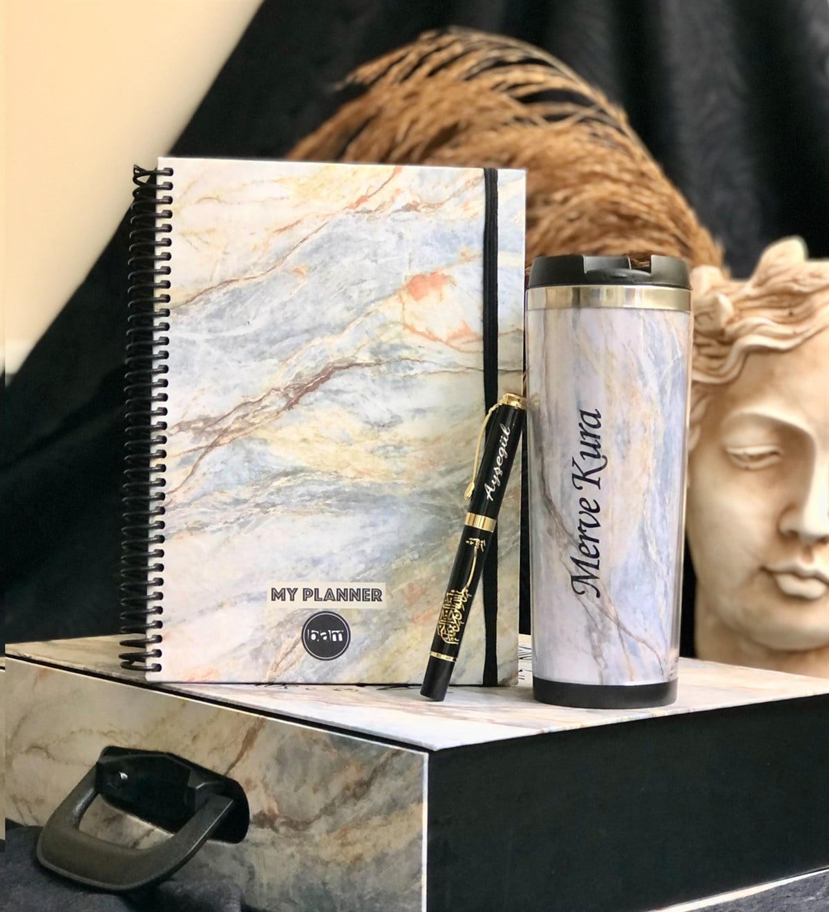 Kişiye Özel Amazing Tasarımlı Özel Kutulu Hediye SetiGiftmoda Amazing-Mug-Bes-Ko