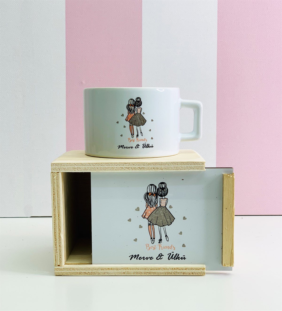 Kişiye Özel Best Friend Tasarımlı Kutulu KupaGiftmodaBest-Friend-Kutulu-Kupa
