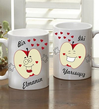 Kişiye Özel Bir Elmanın İki Yarısı Kupa Bardak