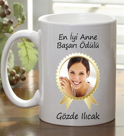 Kişiye Özel En İyi Anne Başarı Ödülü Kupa Bardak