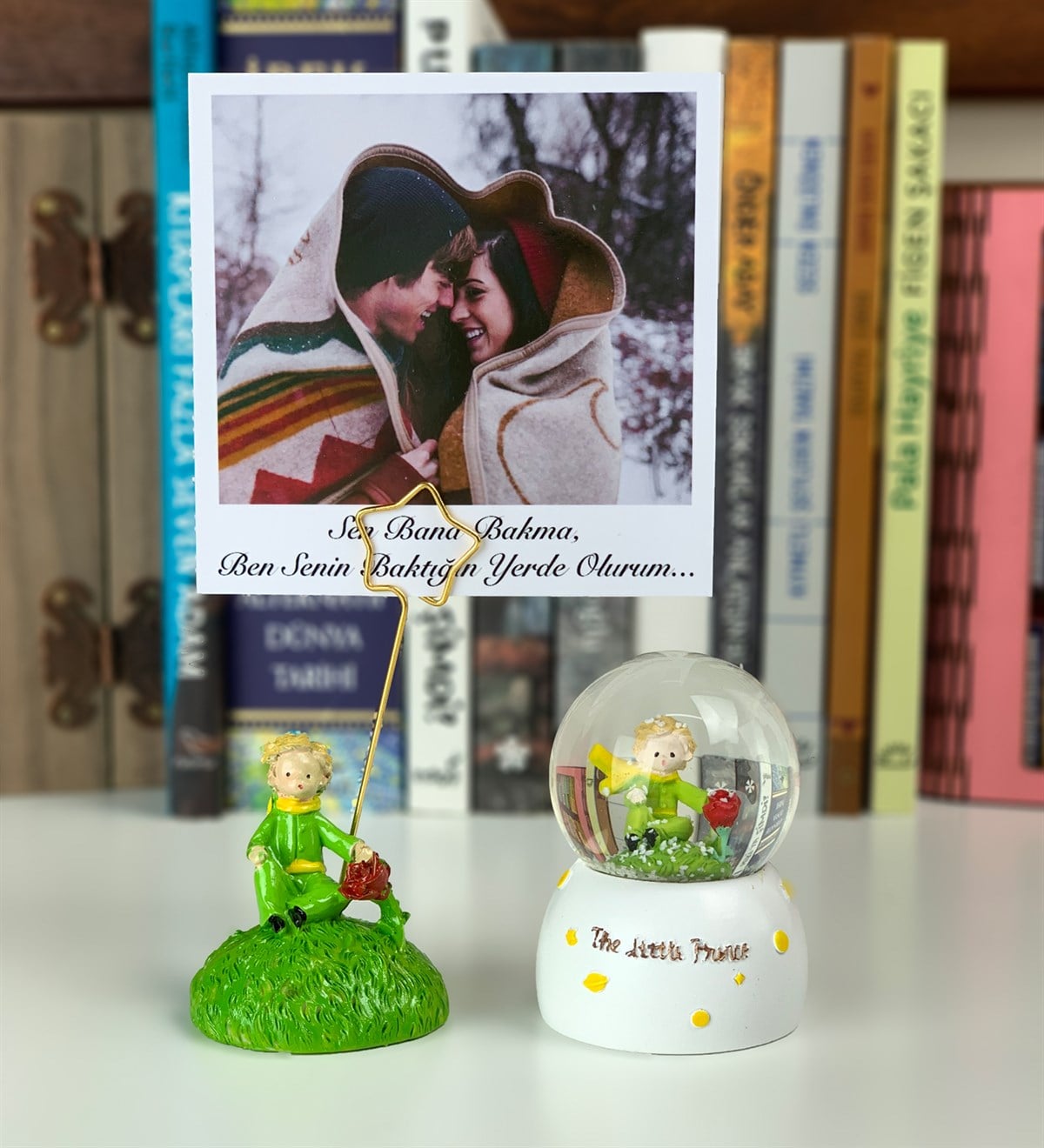 Kişiye Özel Fotoğraflı Küçük Prens Notluk ve Kar KüresiGiftmodaGG-0004beyaz-GG0023yeşil