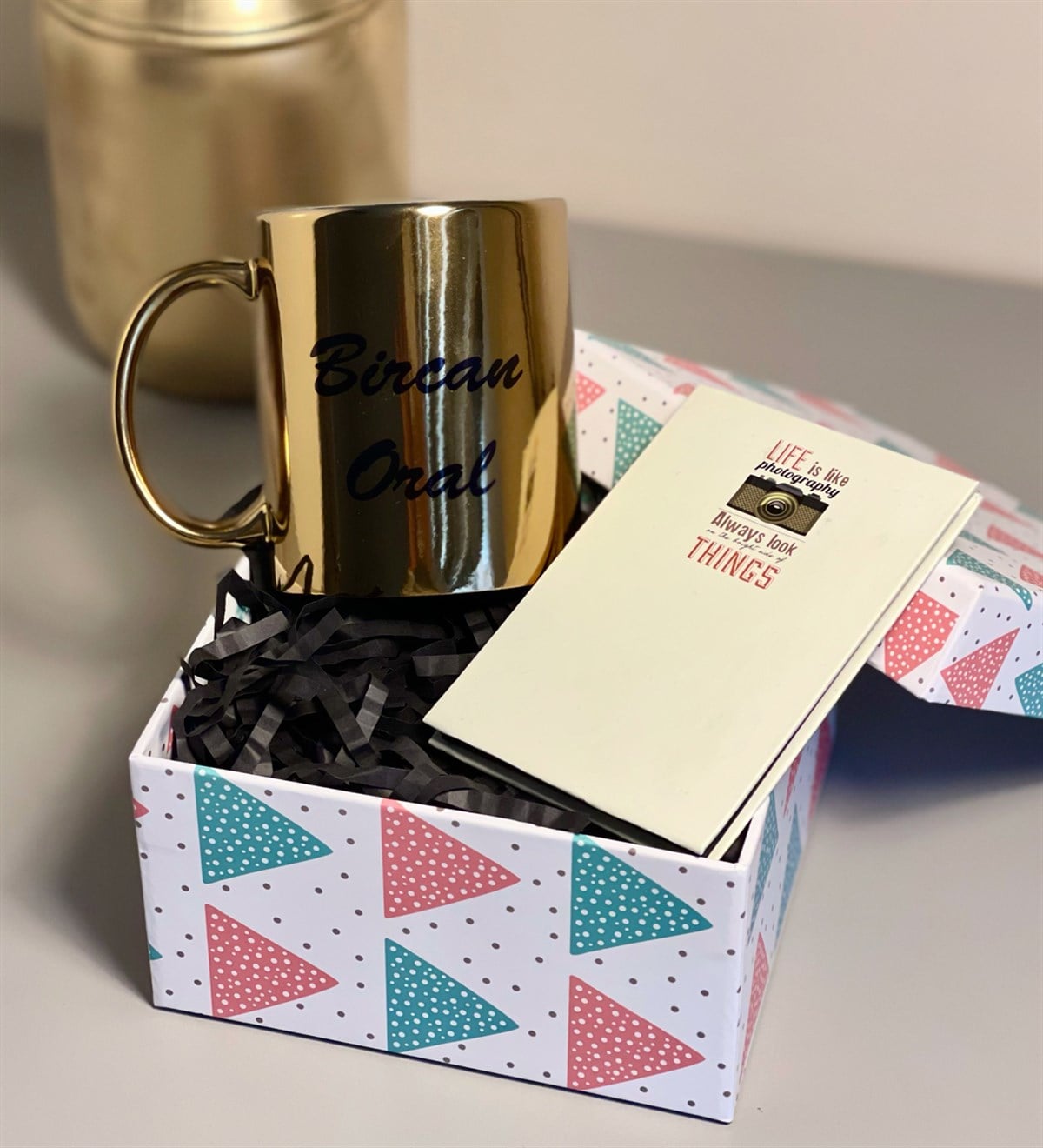 Kişiye Özel Gold Kupa Ve Life İs Like Tasarımlı Mini Hediye SetiGiftmodaGmhs100275