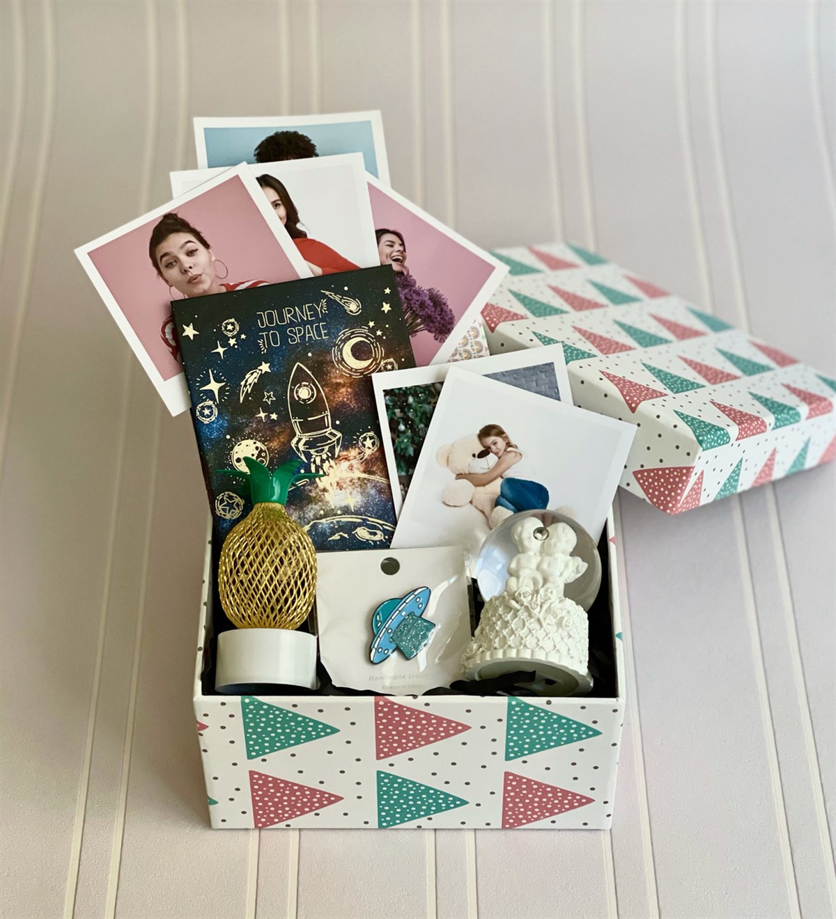 Kişiye Özel Space Roket Tasarımlı Hediye SetiGiftmodaGmhs100318