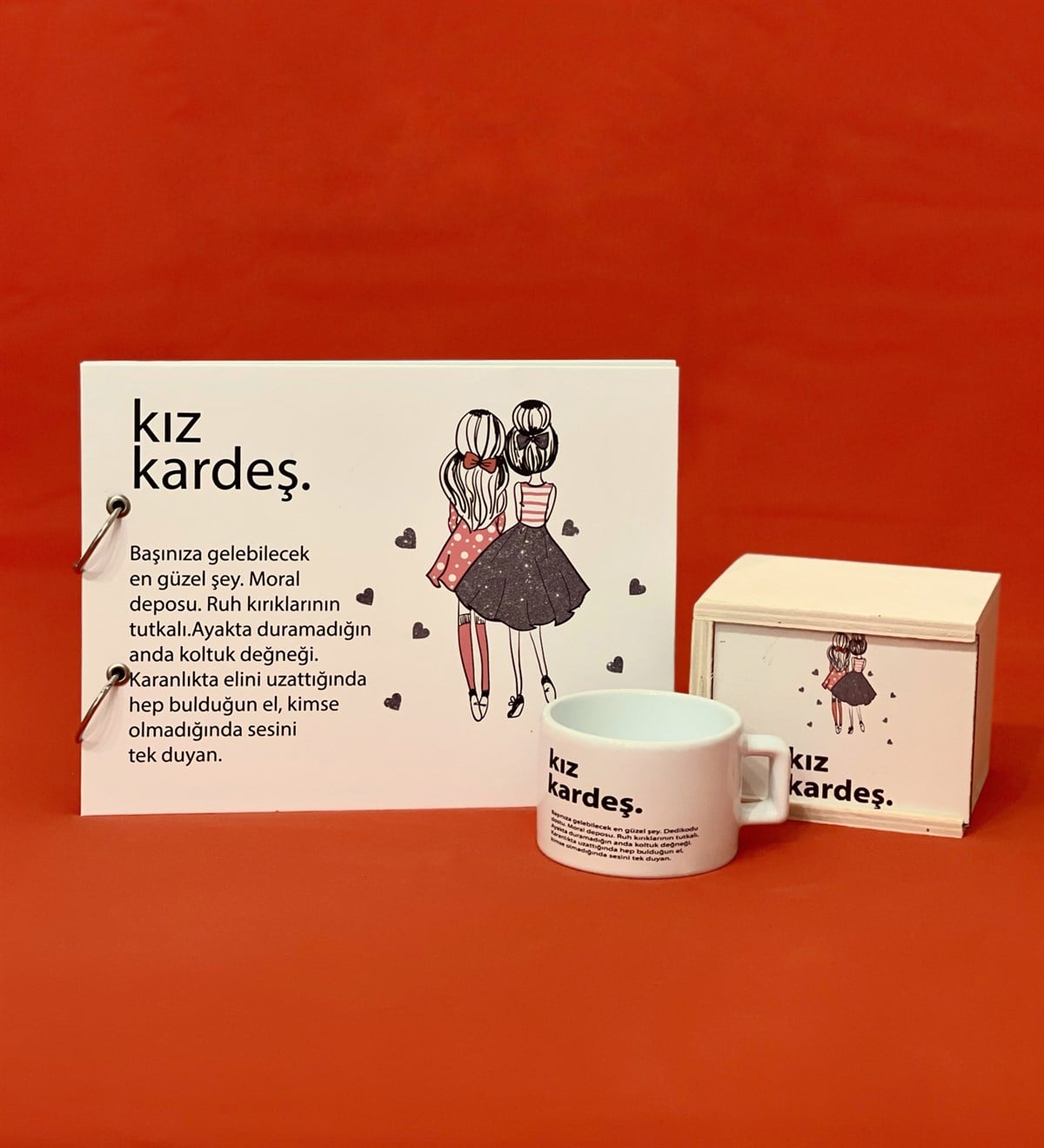 Kız Kardeş Tasarımlı Albüm Ve Kutulu Kupa SetGiftmodaGmhs100155