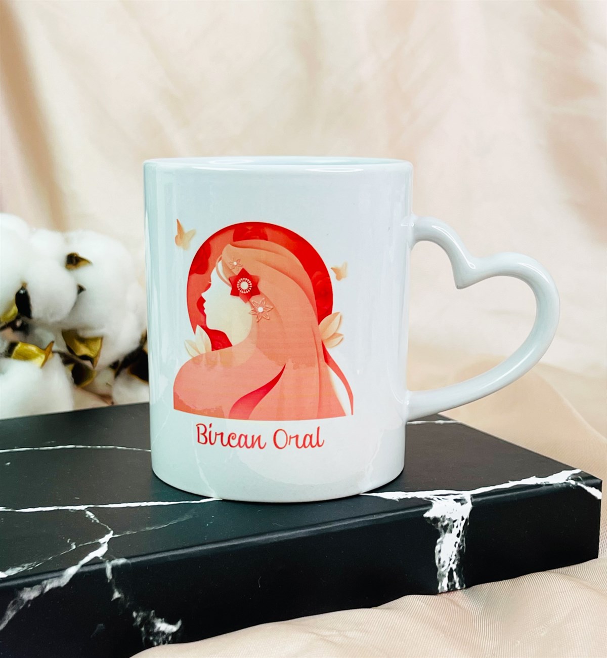 Kişiye Özel Kelebekli Kız Tasarımlı Kupa BardakgiftmodaGmkp100438