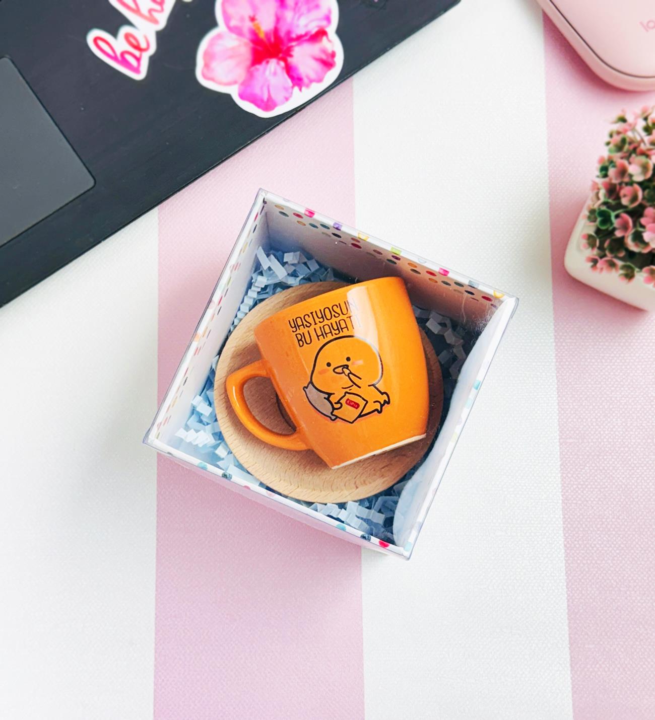 Özel Kutulu Yaşıyosun Bu Hayatı  Ahşap Tabaklı Türk Kahvesi FincanıgiftmodaGmkp100630