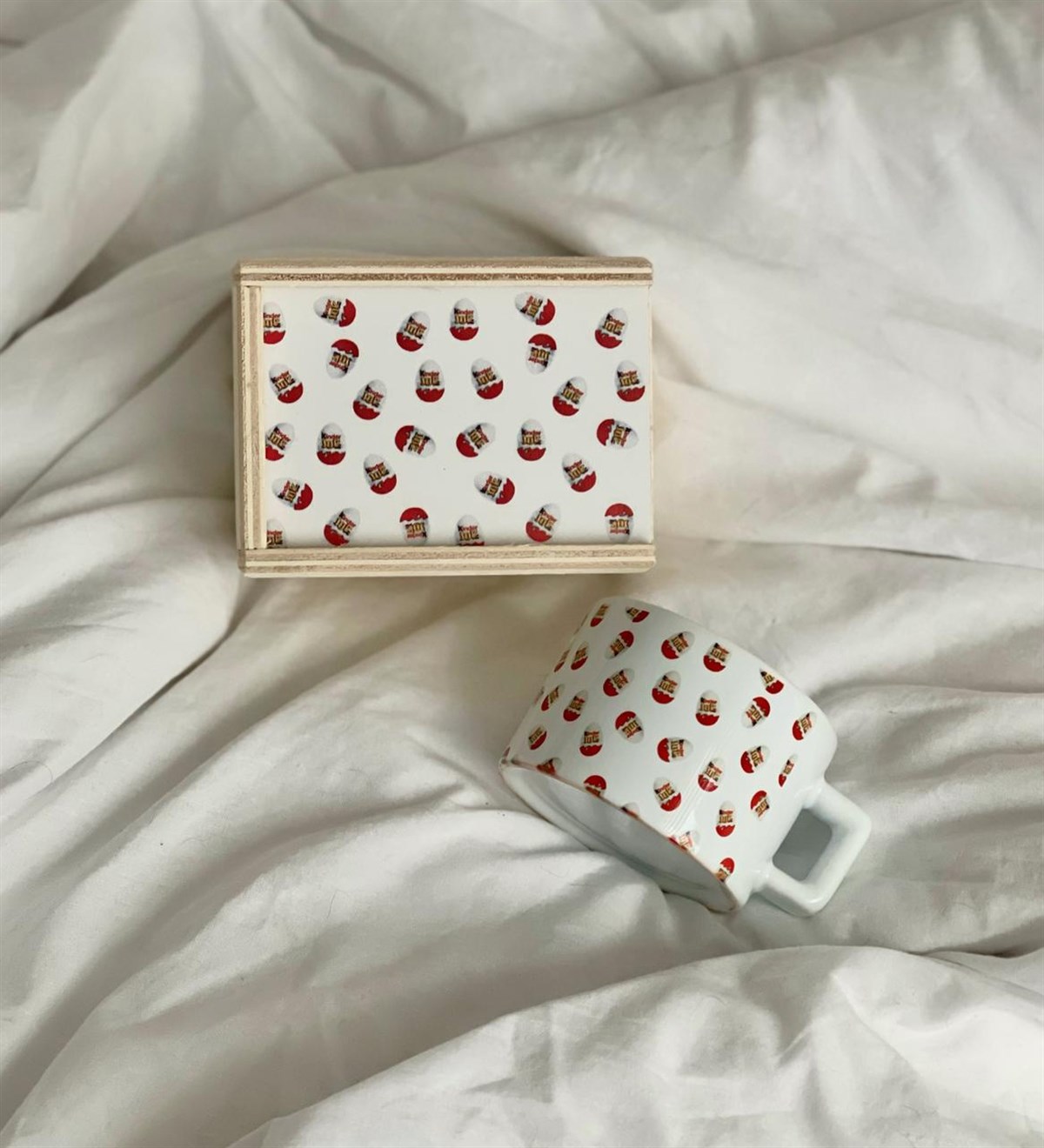 Süpriz Yumurta Tasarımlı Kutulu KupaGiftmodaGmkp100151