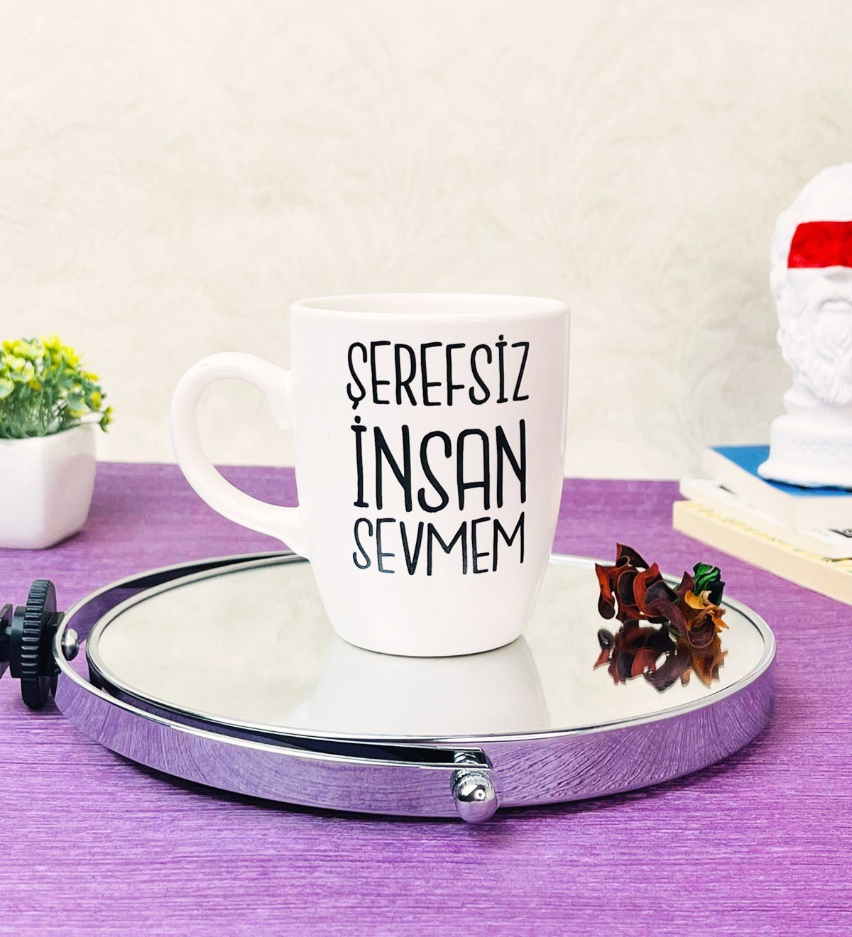 Şerefsiz İnsan Sevmem Tasarımlı 9 Cm Kupa BardakgiftmodaGmkp100329