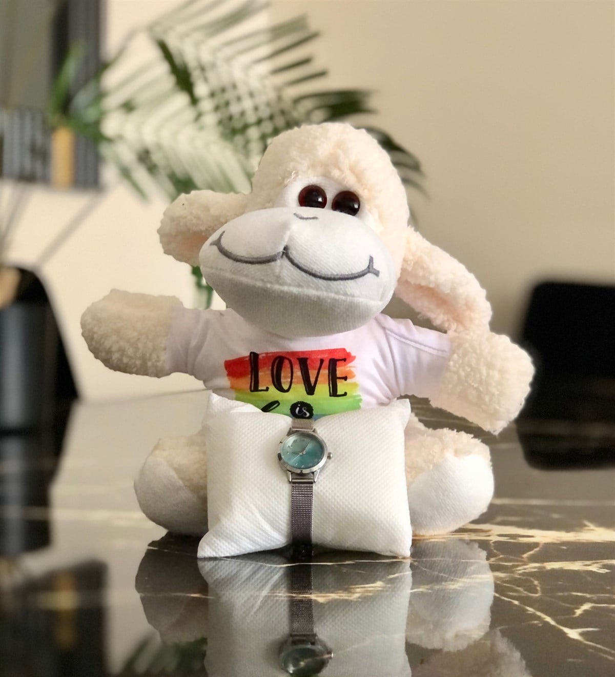 Love İs Love Tasarımlı Kuzucuk Ve Hasır Kordonlu Transparanlı SaatGiftmodaSpace-Pelus-Kordon-Transparan