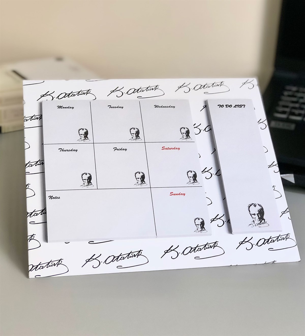 M.Kemal Atatürk Tasarımlı Haftalık PlannerGiftmodaAtatürk-Planner