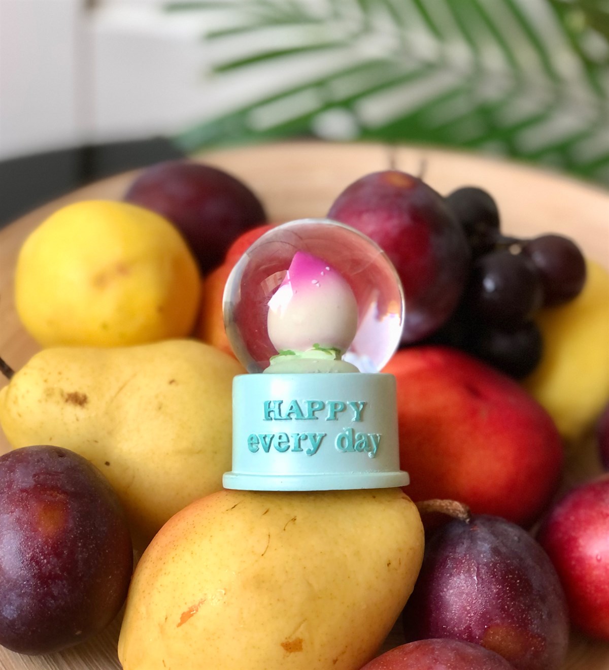 Mini Boy Ahududu Işıklı Kar KüresiGiftmodaMeyve-Ahududu