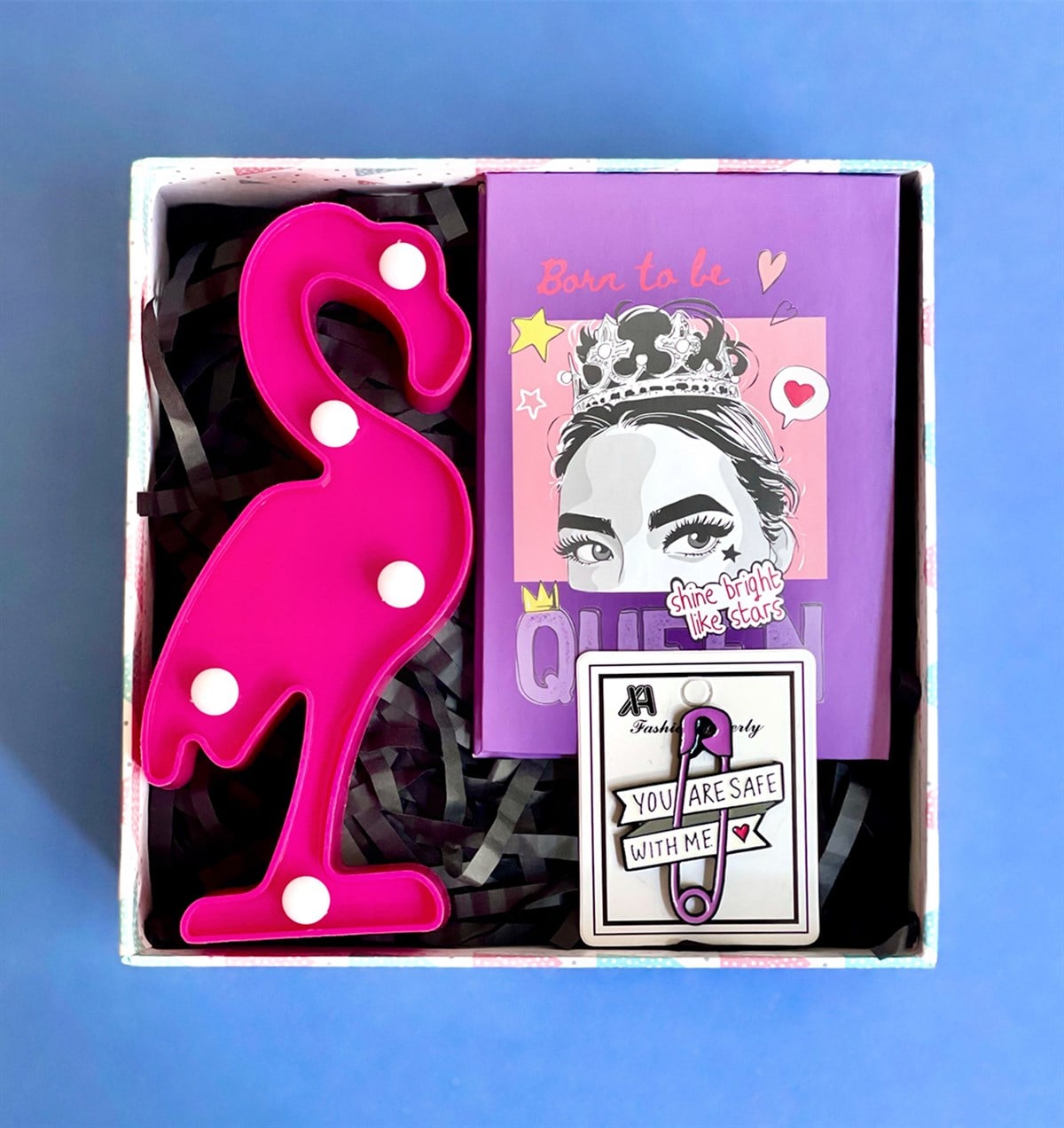 Flamingo Led Lamba Rozet ve Pink Queen Mini Fotoğraf Albümü Hediye SetiGiftmodaGmhs101016