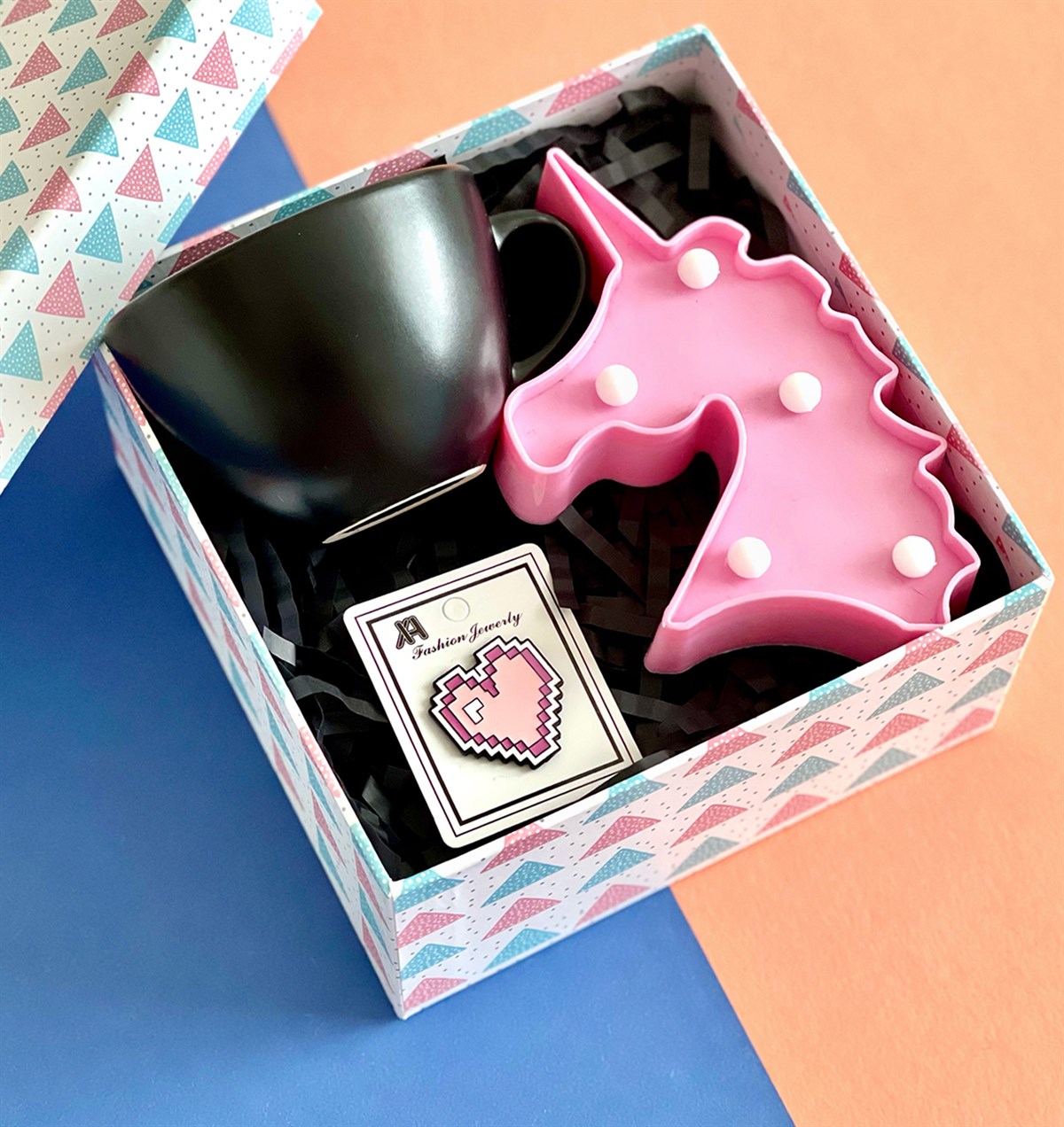 6 cm Kupa Rozet ve Led Lamba Mini Hediye SetiGiftmodaGmhs100967