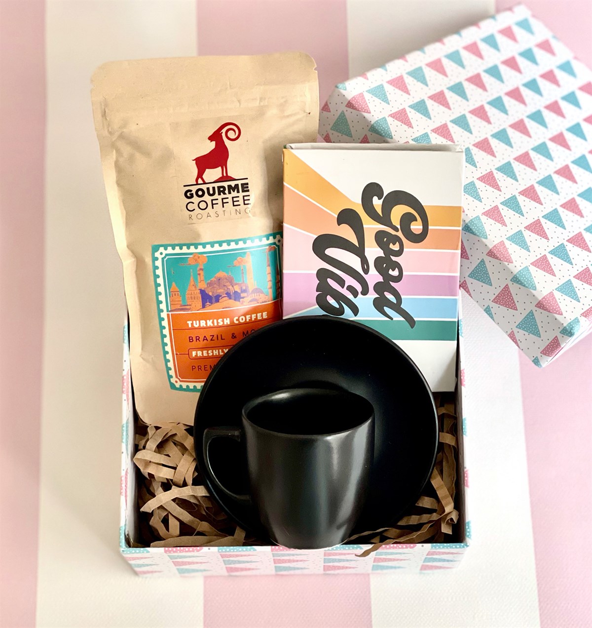 Türk Kahvesi Fincanı Good Vibes Mini Fotoğraf Albümü ve Türk Kahvesi Mini Hediye Seti GiftmodaGmhs101034