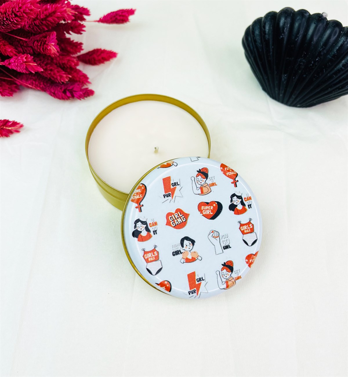 Girl Gang Tasarımlı Kokulu Teneke MumgiftmodaGmmum0033