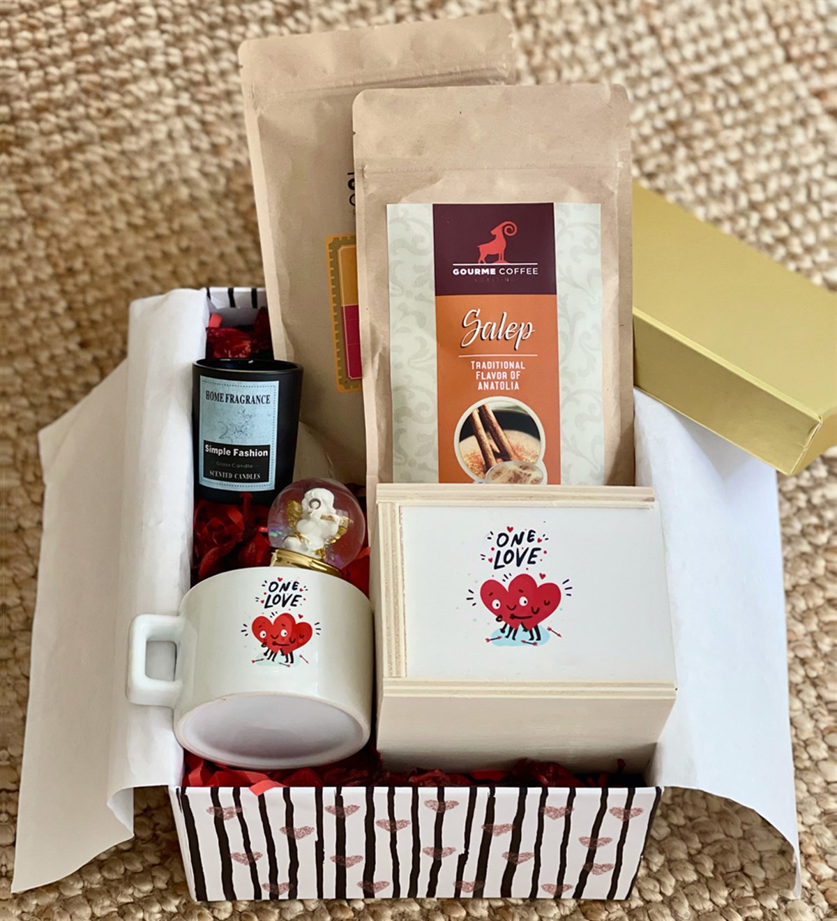 One Love Sıcak Çikolata & Sahlep Sevgiliye Hediye SetiGiftmodaGmhs100246
