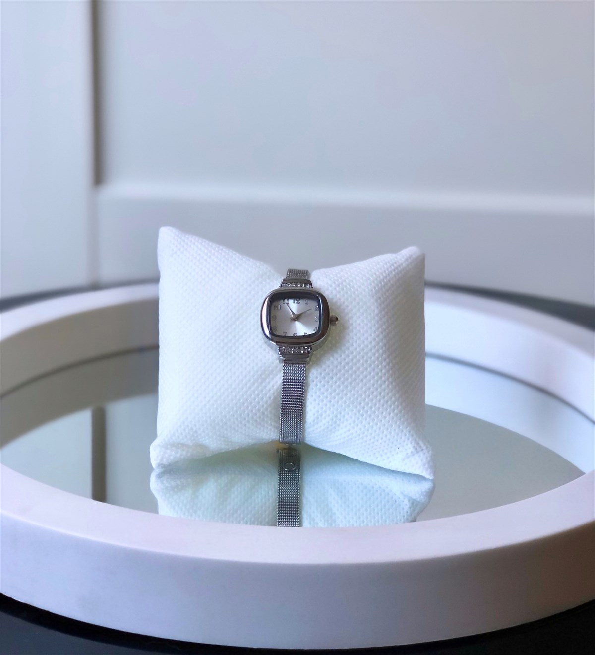 Pırlantalı Gri Hasır Kordonlu SaatGiftmodaPırlanta-Gri-Kordon