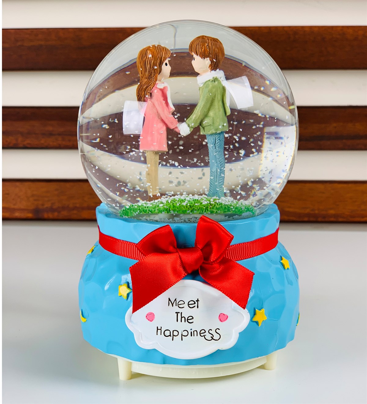 Romantik Elele Aşıklar Işıklı Müzikli Orta Boy Kar KüresiGiftmodagm-1447-elele