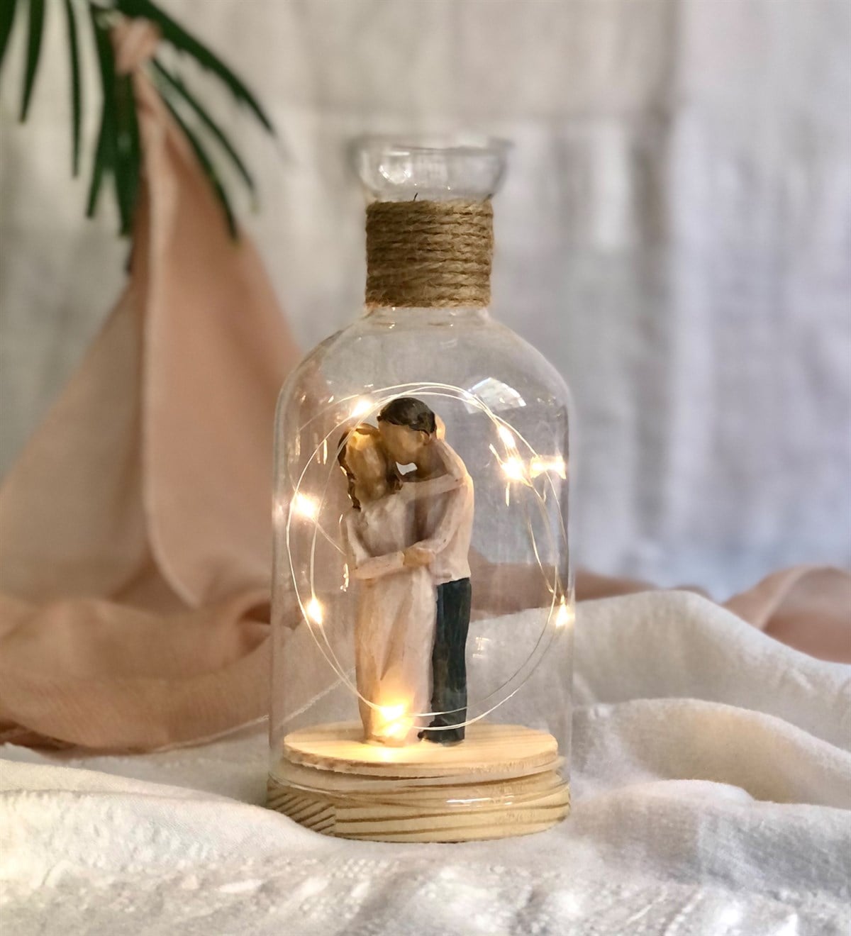 Sarılan Çift Işıklı BibloGiftmodagm-2111