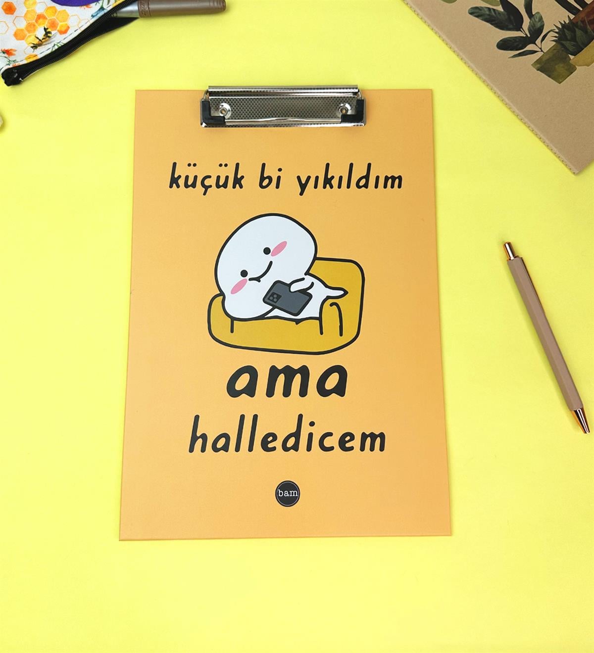 Küçük Bi Yıkıldım Ama Halledicem Tasarımlı SekreterlikgiftmodaBAM-1019-8