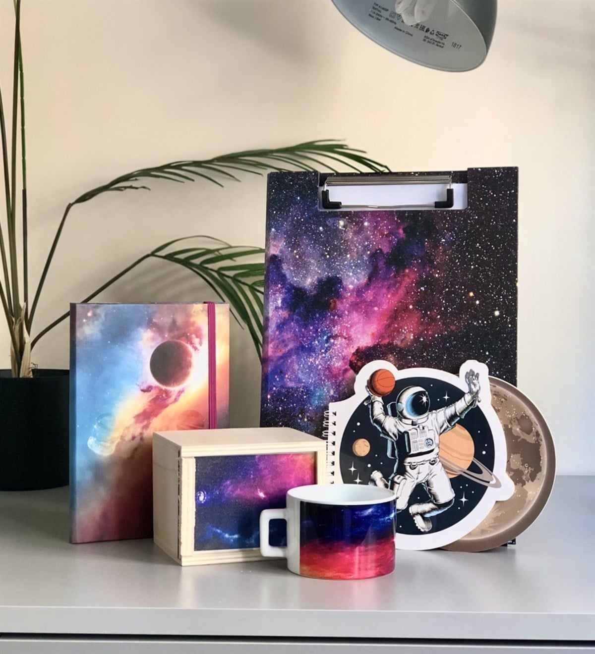 Space Tasarımlı Hediye SetiGiftmodaDeft-KtlKup-Sek-SklDef