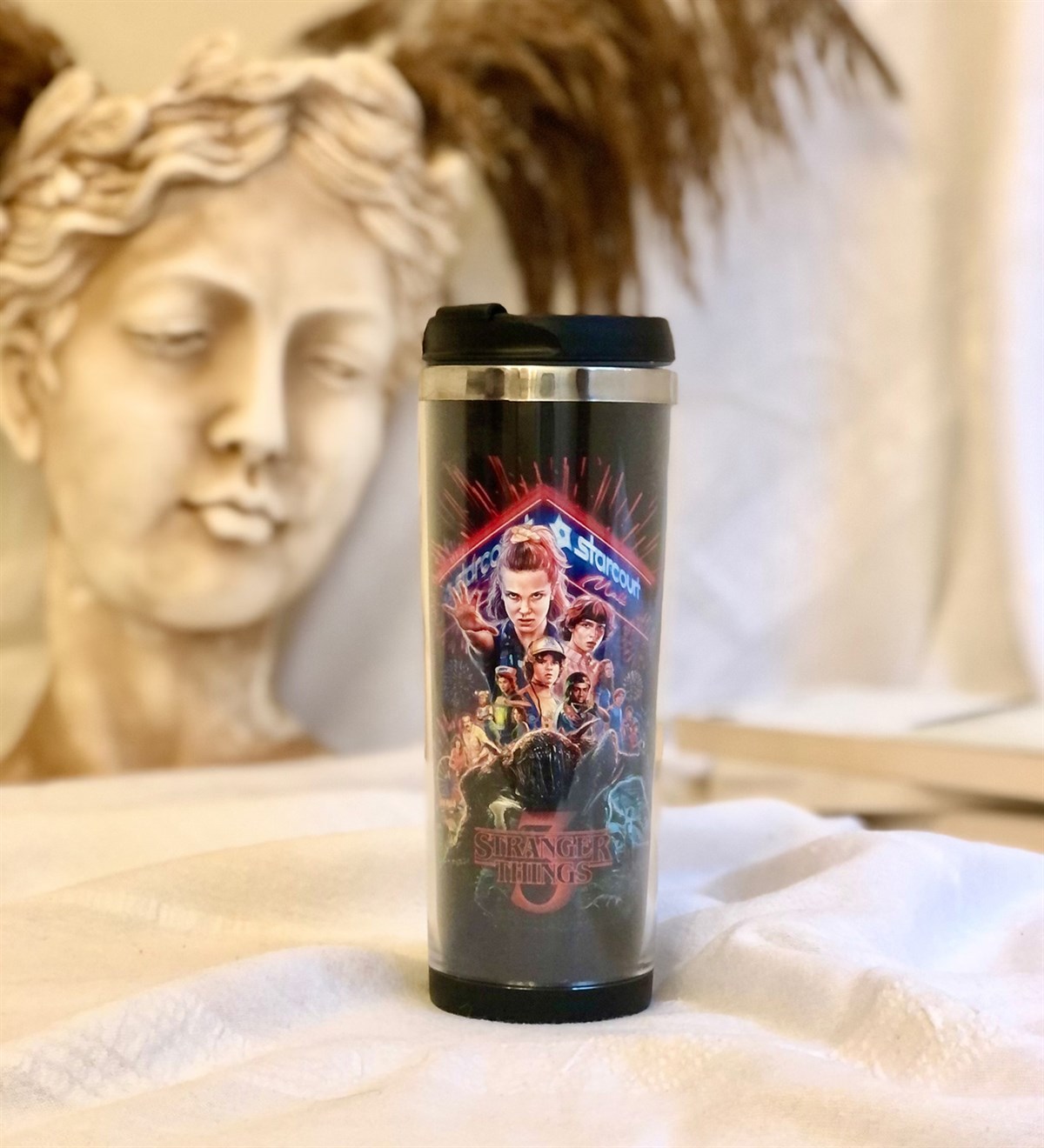 Stranger Things Tasarımlı Termos BardakGiftmodaStranger-Termos
