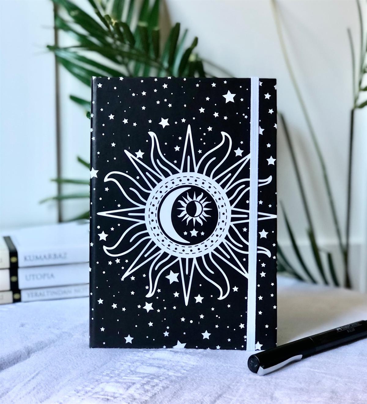Tarot Tasarımlı Lastikli DefterGiftmodaTarot-Lastikli-Defter