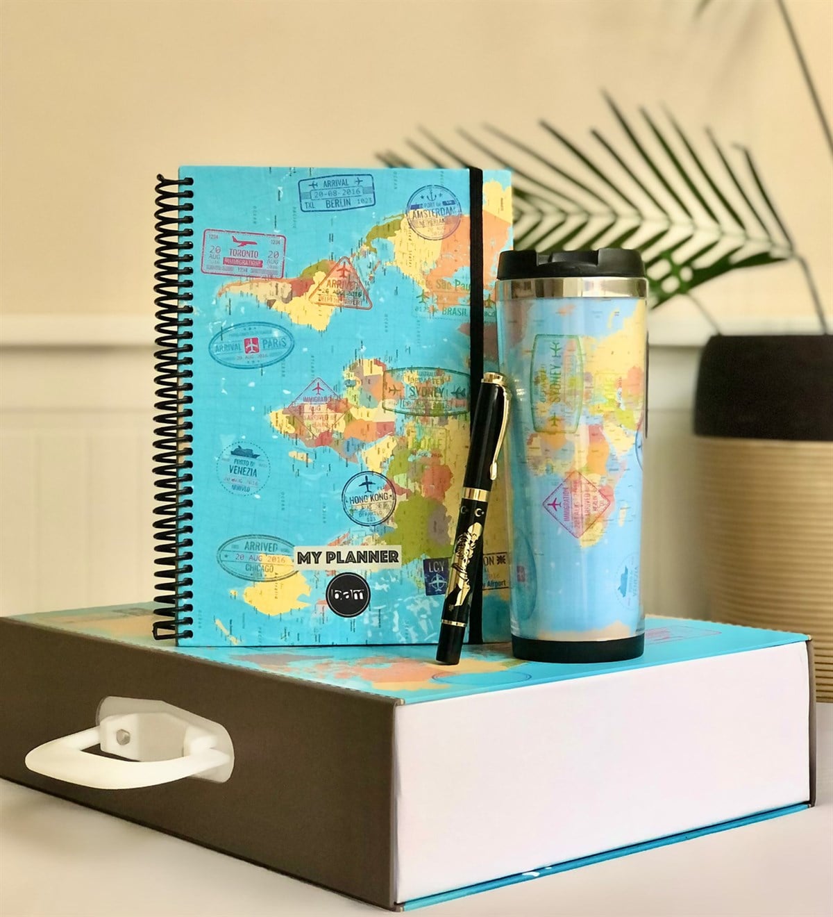 Travel Tasarımlı Özel Kutulu Hediye Seti GiftmodaTravel-Mug-MKA