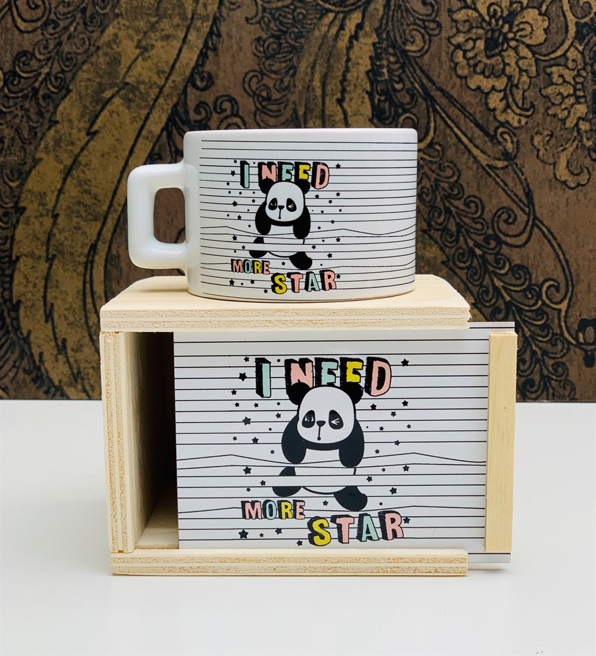 Yıldızlı Panda Tasarımlı Kutulu KupaGiftmodaYıldızlı-Panda-Kutulu-Kupa
