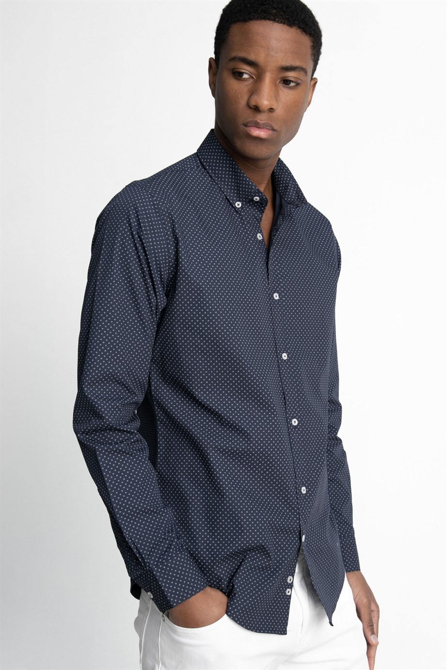 Slim Fit Dar Kesim Pamuklu Kolay Ütülenebilir Desenli Erkek Gömlek