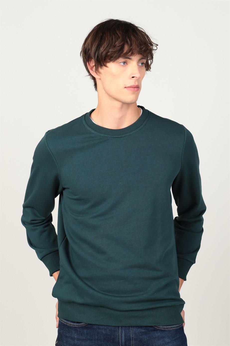 Bisiklet Yaka Basıc Unisex Sweatshirt